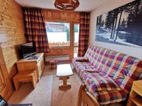 Appartement familial à Méribel, proche des pistes, balcon et casier à skis - FR-1-355-37